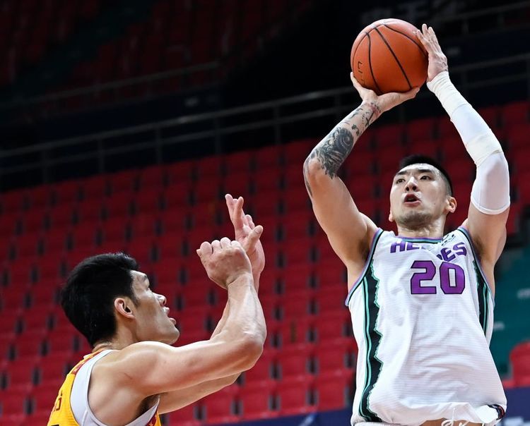 九游游戏-刚刚！清晨俄克拉荷马雷霆完成体检切尔西今晚复出首秀，风云突变山东男篮国际比赛日队长鼓劲的简单介绍