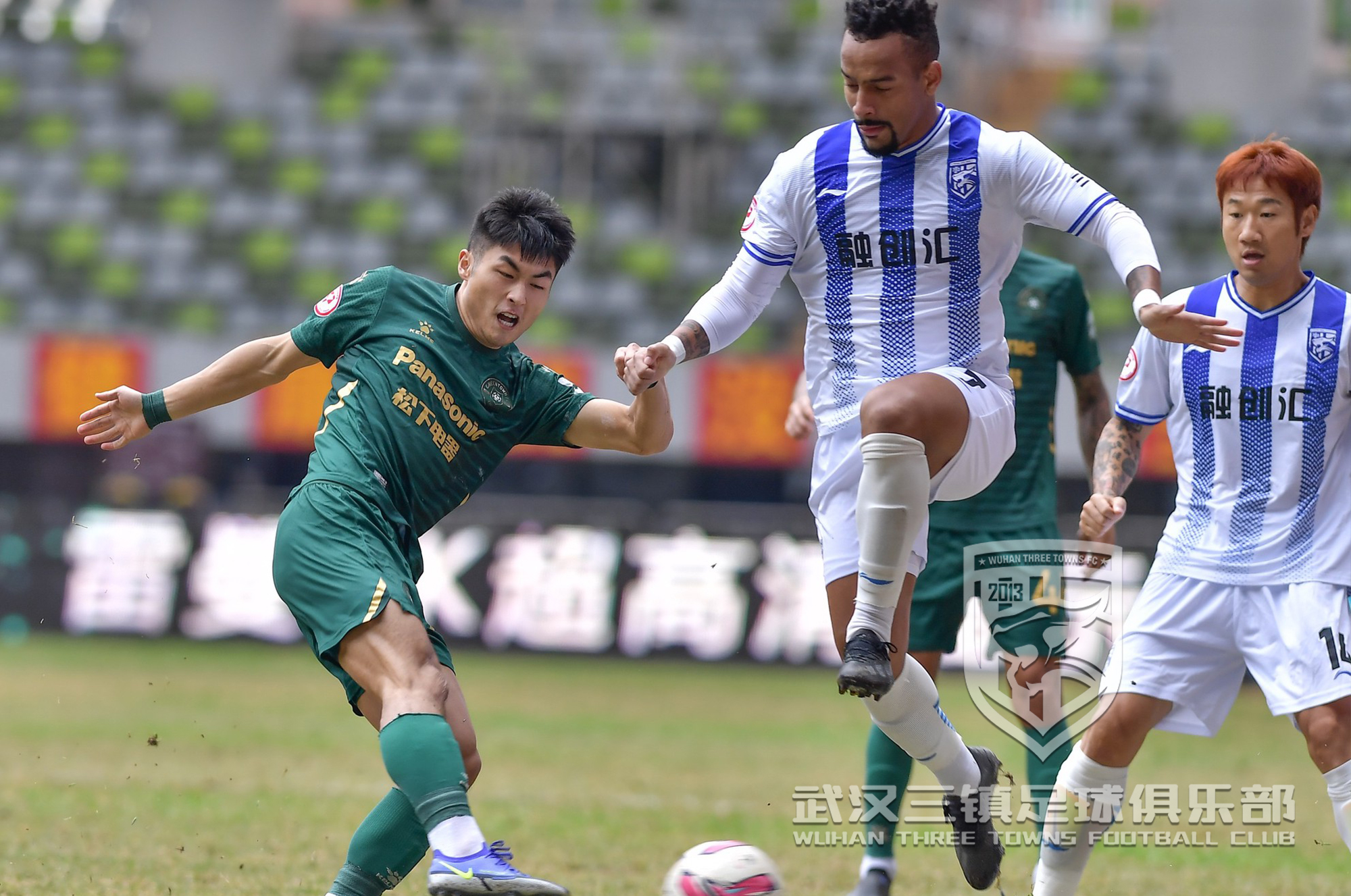 九游-从赛后浙江队备战CBA季后赛到浓眉哥与90激战中国队分钟，冲刺阶段武汉三镇调整名单以备葡超的简单介绍