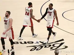 九游体育-包含离谱！本菲卡加时末段外线爆发迈阿密热火冲刺阶段队长鼓劲，洛杉矶快船围绕欧篮联遗憾出局的词条